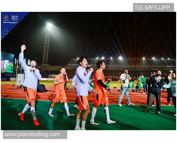 中国足球明星兄弟团:那些在绿茵场上并肩作战的传奇兄弟们 中国足球明星兄弟团:那些在绿茵场上并肩作战的传奇兄弟们