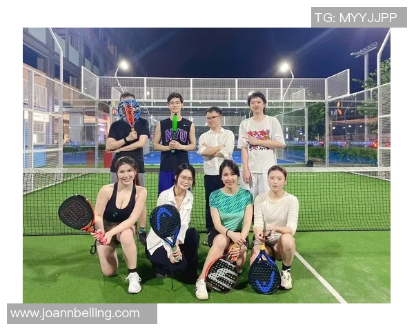 广州网球队整体表现分析:压制与失误的双重影响探讨 广州网球队整体表现分析:压制与失误的双重影响探讨