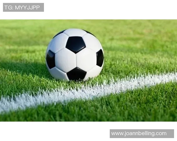 广州足球明星彭国庆的成长历程与职业生涯全景解析 广州足球明星彭国庆的成长历程与职业生涯全景解析