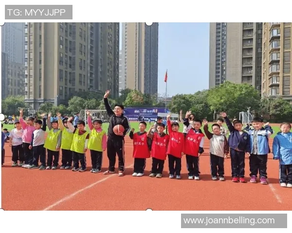 西安篮球队逆袭之旅的真实记录与奋斗精神展现 西安篮球队逆袭之旅的真实记录与奋斗精神展现